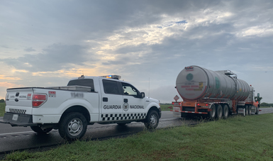 Recupera Guardia Nacional 30 mil litros de diésel en carretera del estado de Tamaulipas