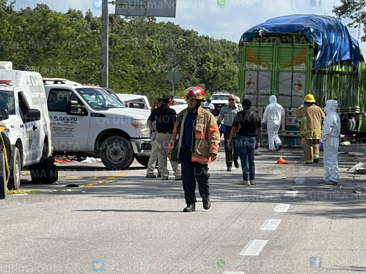 Como si fuera destino final, un tráiler se impacta contra vehículos accidentados en F.C.P.