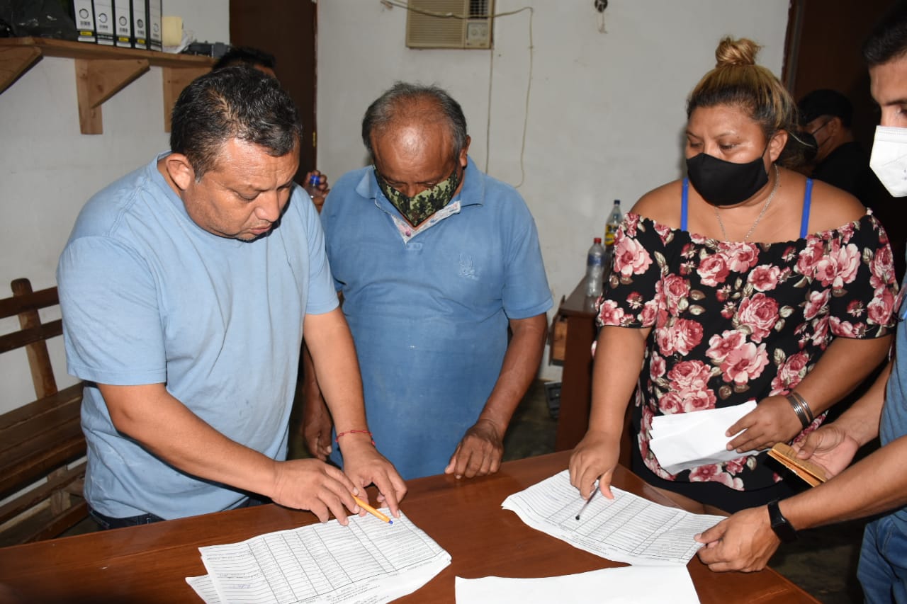 Pagan adeudo con trabajadores de JMM