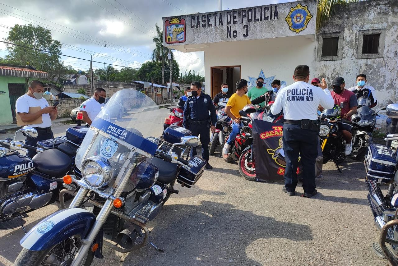 Imparten platicas de prevención de accidentes a grupo de motociclista en FCP