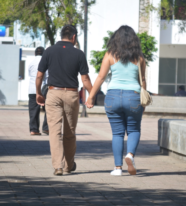 Parejas se van por la vía legal para unirse este 14 de febrero