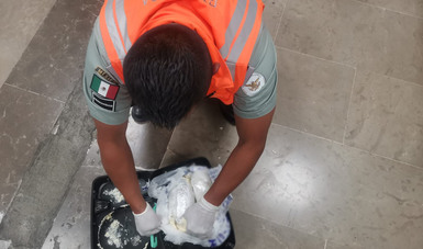 En el Estado de México, Guardia Nacional decomisa aparente crystal y metanfetamina