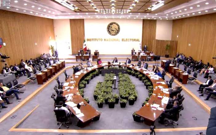 Evade el PRI multa de 500 millones… al INE le faltó una prueba directa