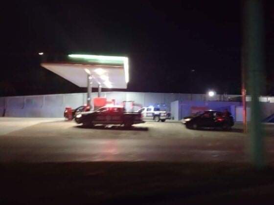 Delincuentes casi provocan una explosión tras asalto en una gasolinera de Chetumal