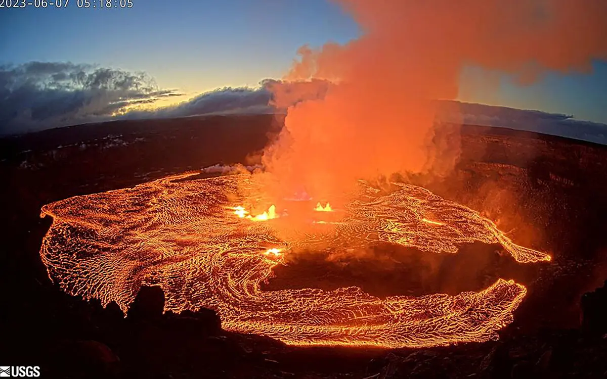 El volcán Kilauea en Hawái entra en erupción