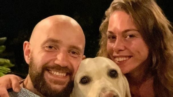 Pareja británica es atacada por un comando en la selva de Quintana Roo; el hombre murió