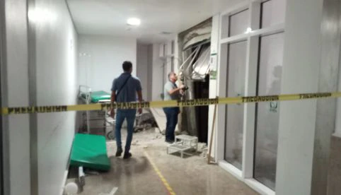Padres de niña de 6 años prensada en hospital del IMSS presentan denuncia penal; ya hay un detenido