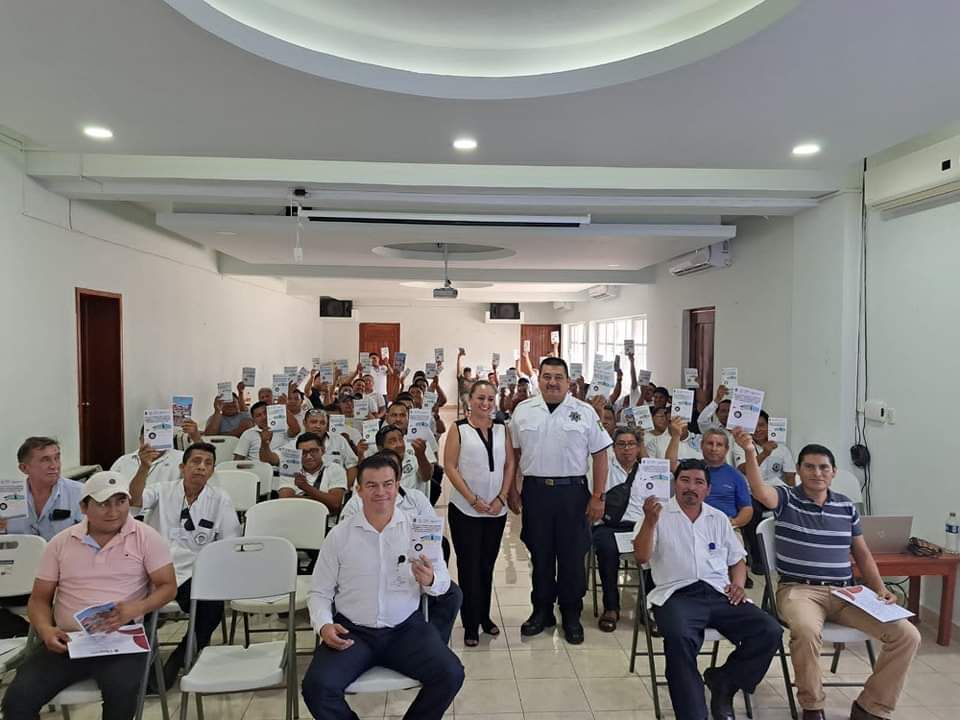 Felipe Carrillo Puerto: Capacitan a taxistas para frenar violencia de género