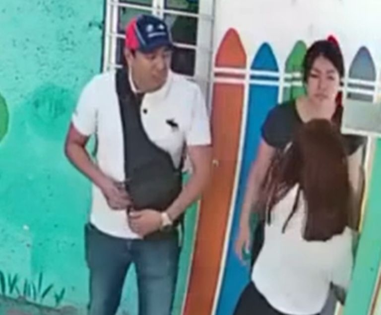 Padres de familia golpean y amenazan de muerte a una maestra en Cuautitlán Izcalli