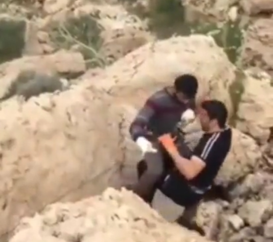 Fatal accidente: se rompe tirolesa y caen dos al vacío