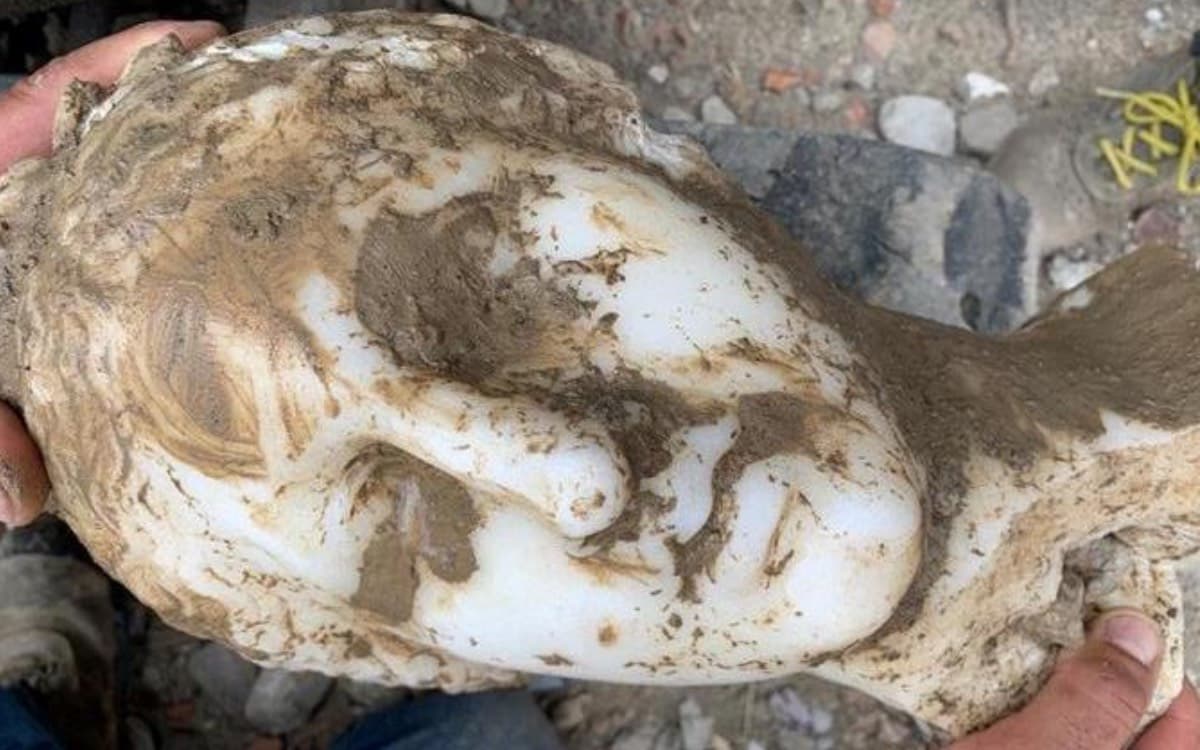 Desentierran en Roma busto de mármol; una diosa: Afrodita, la del amor