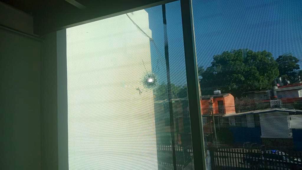 Atentan contra las oficinas de la Comisión de Derechos Humanos del Estado de Morelos: recibieron al menos 8 balazos