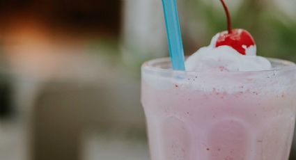 Mueren tres personas por beber malteadas contaminadas, las prepararon en máquinas de helados