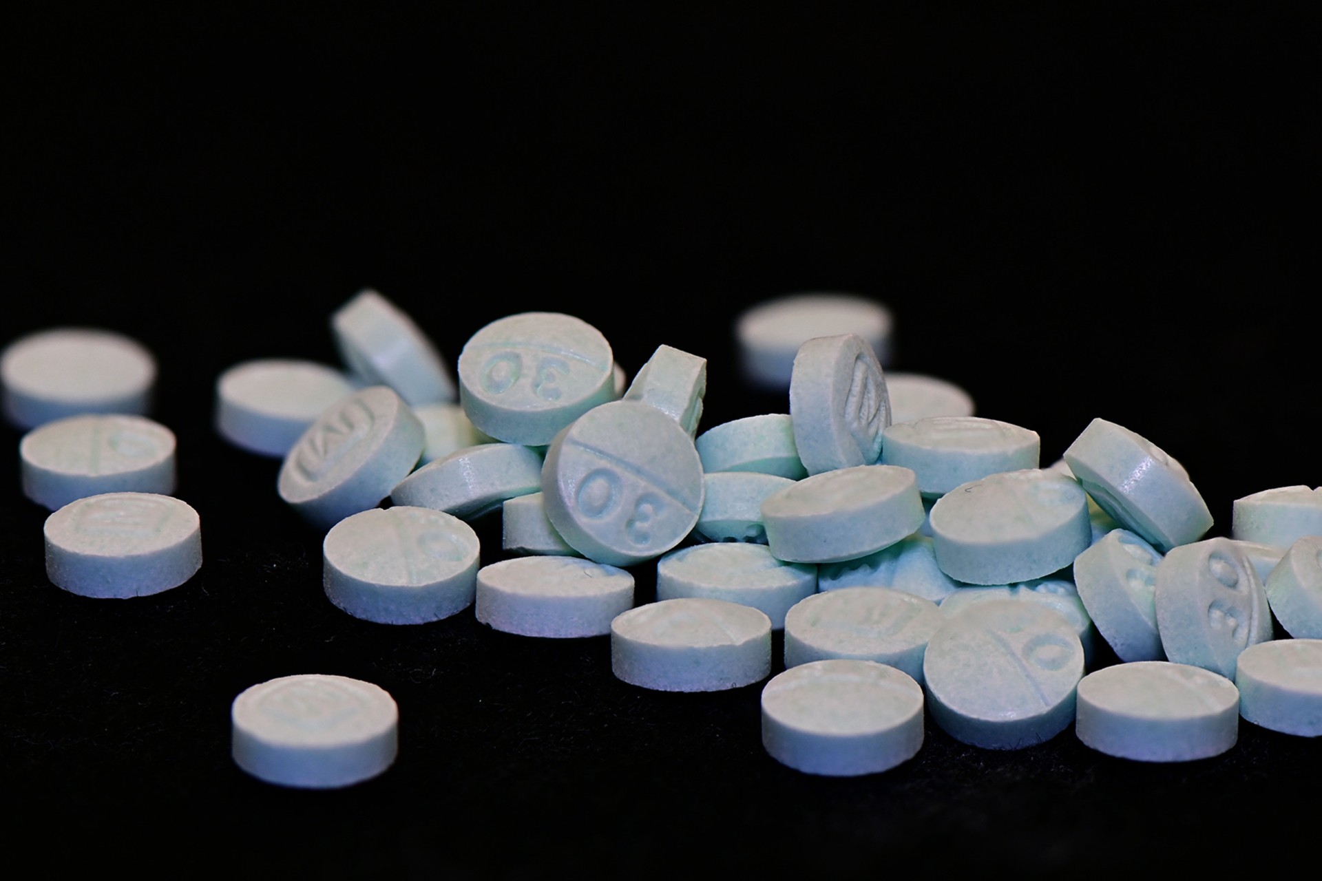 “Todo muestra que el fentanilo sí se fabrica en México”: jefe antidrogas de EE.UU.