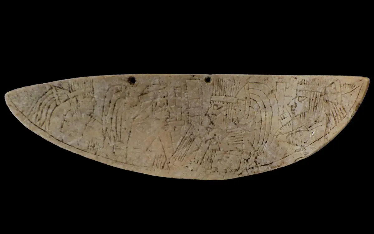 Hallan gargantilla prehispánica en obras del Tren Maya