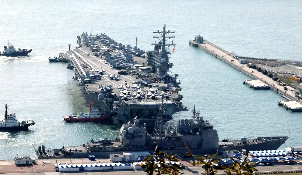 El régimen de Kim Jong-un amenazó con destruir el portaaviones de EEUU desplegado en las costas de Corea del Sur