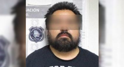 Vinculan a proceso a profesor que grababa videos debajo de las faldas de sus alumnas