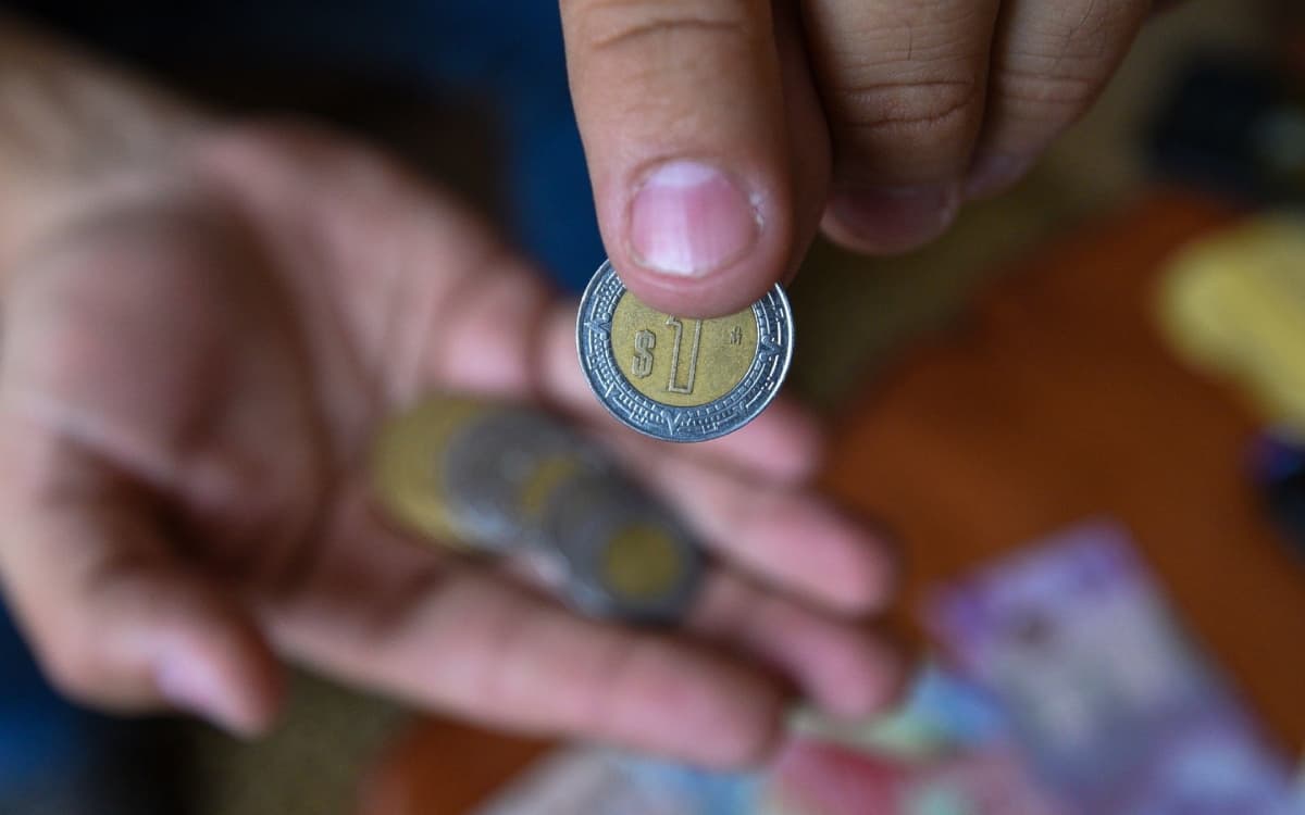 AMLO dice que aumento a salario mínimo en 2024 será ‘considerable’