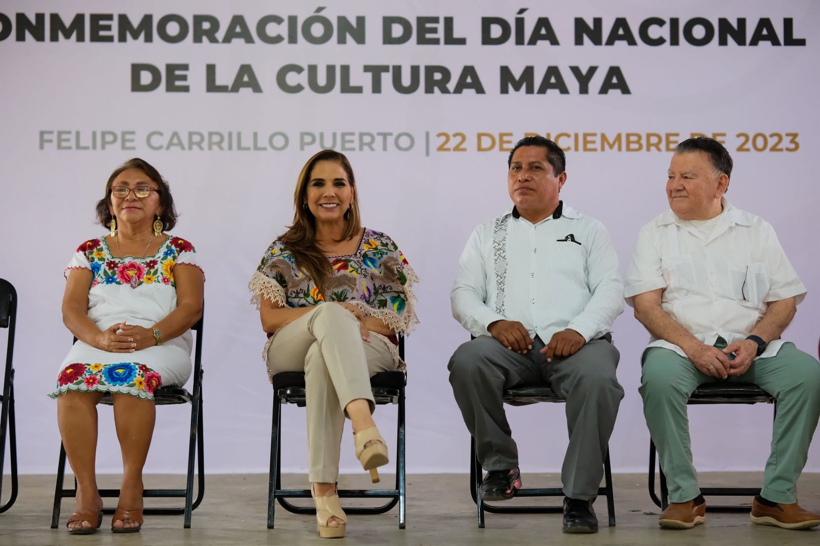 Reconoce Mara Lezama labor de dignatarias y dignatarios mayas por mantener vivas las tradiciones y la cultura