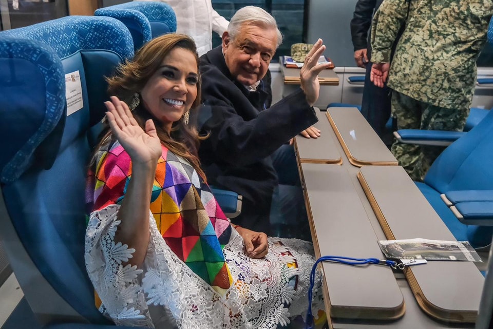 Mara Lezama acompaña a López Obrador en la inauguración del tramo Cancún-Palenque del Tren Maya