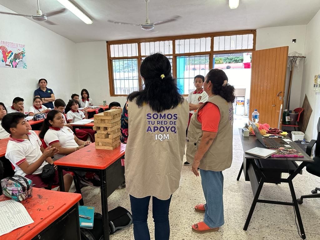 IQM lleva pláticas de sensibilización y prevención de la violencia de género en planteles educativos