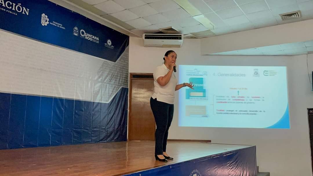 Trabajadores, directores y jefes de las distintas áreas del ayuntamiento asistieron a la plática “Prevención de delitos electorales”