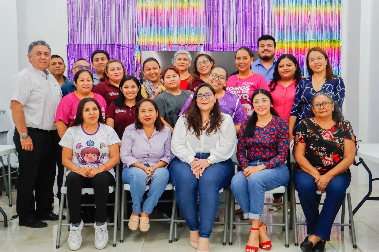 Más de 10 mil mujeres capacitadas en los Centros para el Desarrollo de las Mujeres: IQM