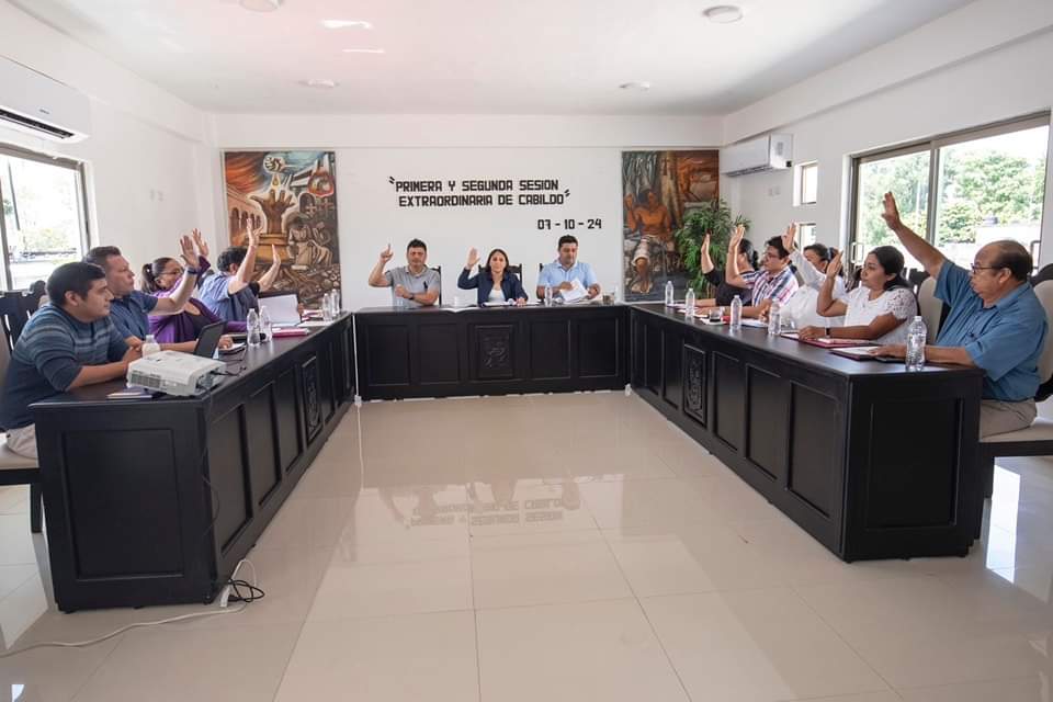 Cabildo de Felipe Carrillo Puerto aprueba por unanimidad la integración de comisiones para la administración municipal