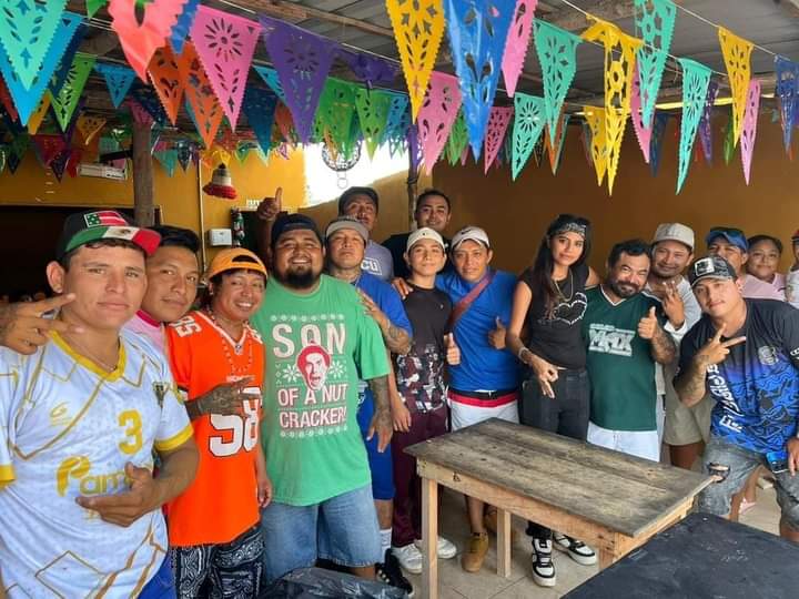 Influencers se unen para llevar esperanza a los damnificados de Celestún tras el paso del huracán Milton