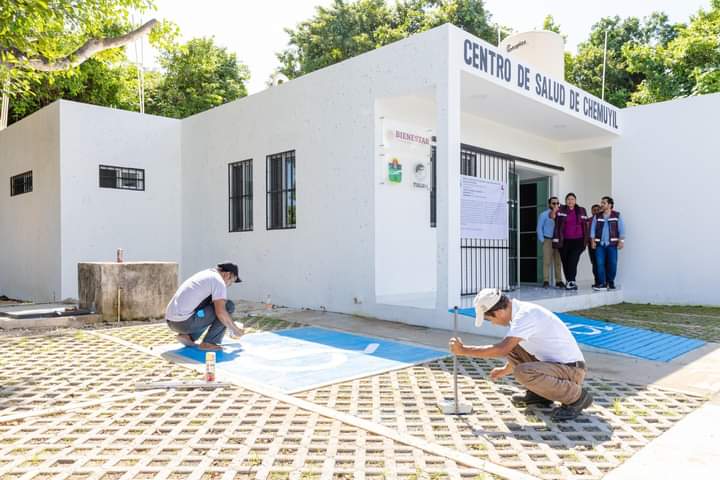 Diego Castañón Trejo supervisa nuevas casas de salud en Chemuyil, Macario Gómez y Manuel Antonio Ay