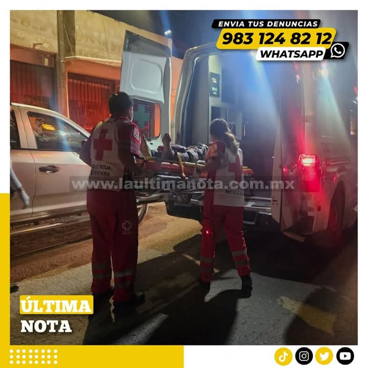¡”Motocharro” acaba contra nave estacionada en épico encontronazo nocturno!