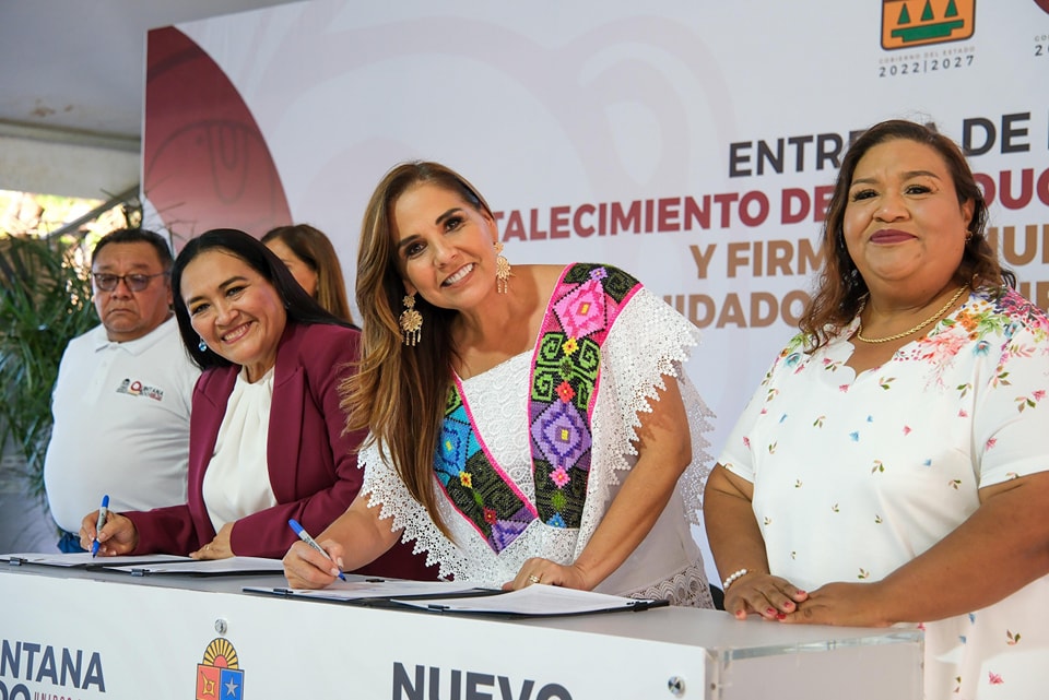 Entrega Mara Lezama material y equipos para fortalecer la educación básica y las actividades de las Misiones Culturales