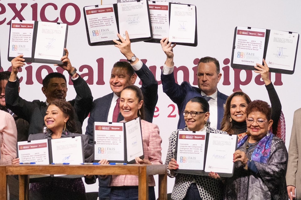 Refrenda Mara Lezama compromiso junto a Claudia Sheinbaum en histórico Encuentro Nacional Municipalista con alcaldes de todo México para afrontar juntos los desafíos del país
