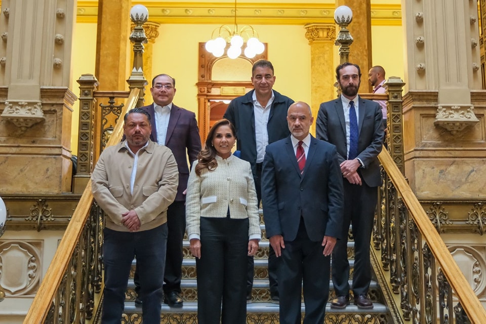 Revisa Mara Lezama proyectos estratégicos en Quintana Roo con el titular de la SICT, Jesús Antonio Esteva Medina