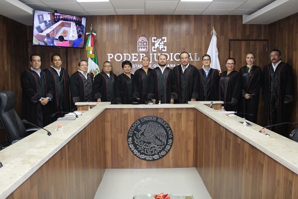 Por motivos políticos, Mario Alberto Aguilar Laguardia presentó renuncia como magistrado numerario del Poder Judicial de Quintana Roo.