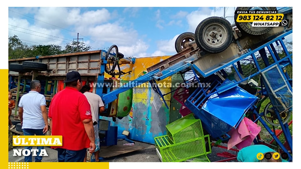 Vuelca camión con juegos mecánicos en la carretera Carrillo – Morelos; vía completamente bloqueada