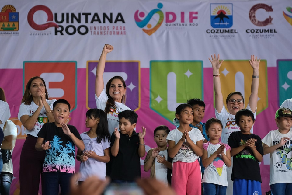 Celebra Mara Lezama las niñas y niños de Cozumel en un evento con 3 mil asistentes, donde inician los festejos del Día de la Niña y el Niño