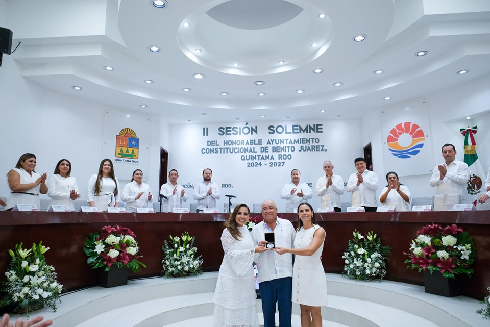 A 55 años de ser un sueño, hoy Cancún late con fuerza en cada corazón cancunense, tiene rumbo y propósito: Mara Lezama