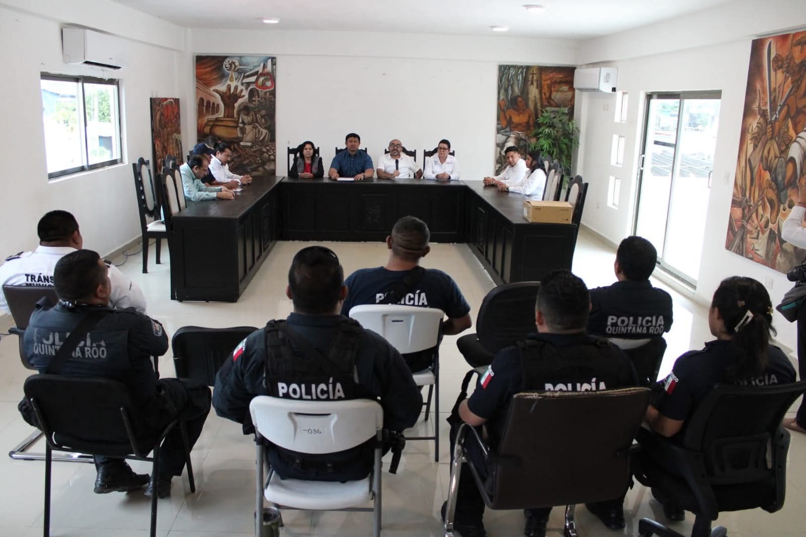 SESESC capacita a elementos policíacos de Felipe Carrillo Puerto con la herramienta digital IPH Móvil.