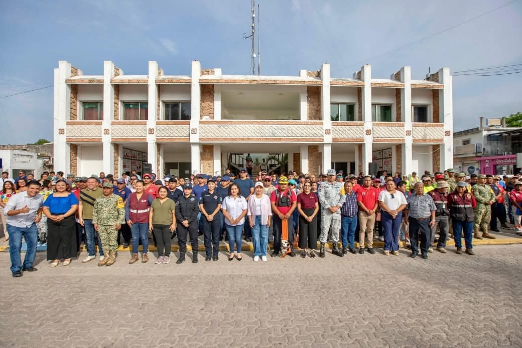 Mary Hernández activa brigadas preventivas por lluvias y huracanes 2025.