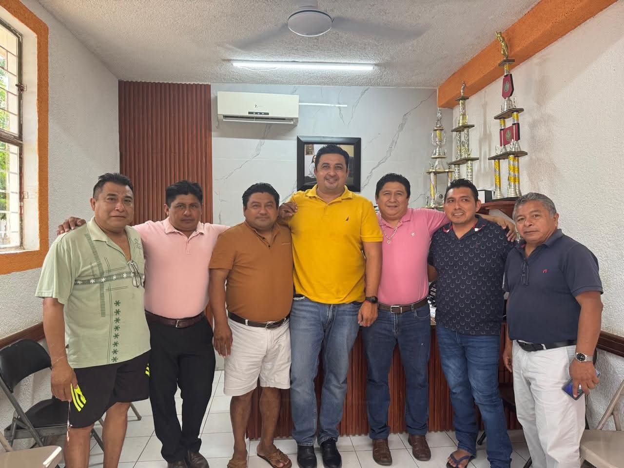 ¡Avanza la movilidad en FCP! Autoridades municipales y sindicato UNTRAC refuerzan alianza histórica en beneficio de los usuarios.