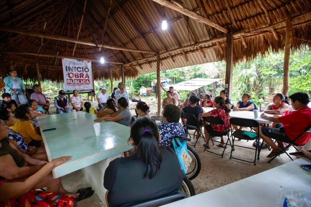 40 familias de Chancah Derrepente y X-Hazil Sur elevarán su calidad de vida con nuevos cuartos dormitorios.