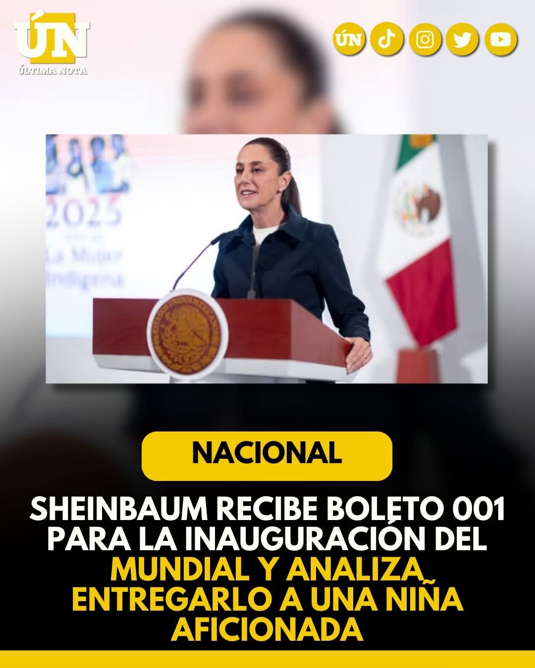 Sheinbaum recibe boleto 001 para la inauguración del Mundial y analiza entregarlo a una niña aficionada.