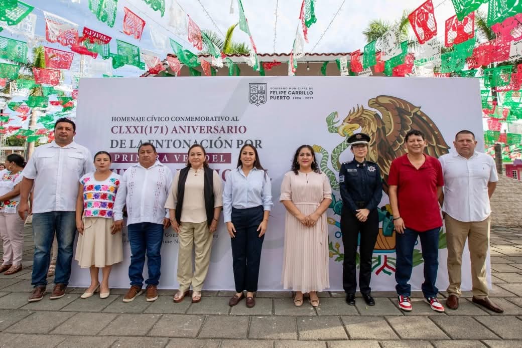 Mary Hernández encabeza aniversario de la entonación por primera vez del Himno Nacional Mexicano.