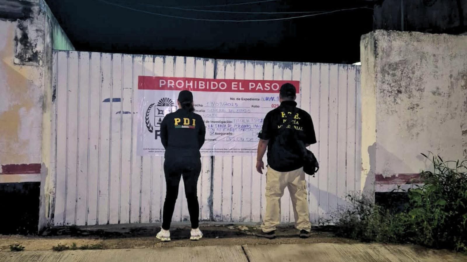 Resguarda FGE de Quintana Roo a cinco mujeres presuntas víctimas de trat4 y prost1.tución, en un bar en Felipe Carrillo Puerto.